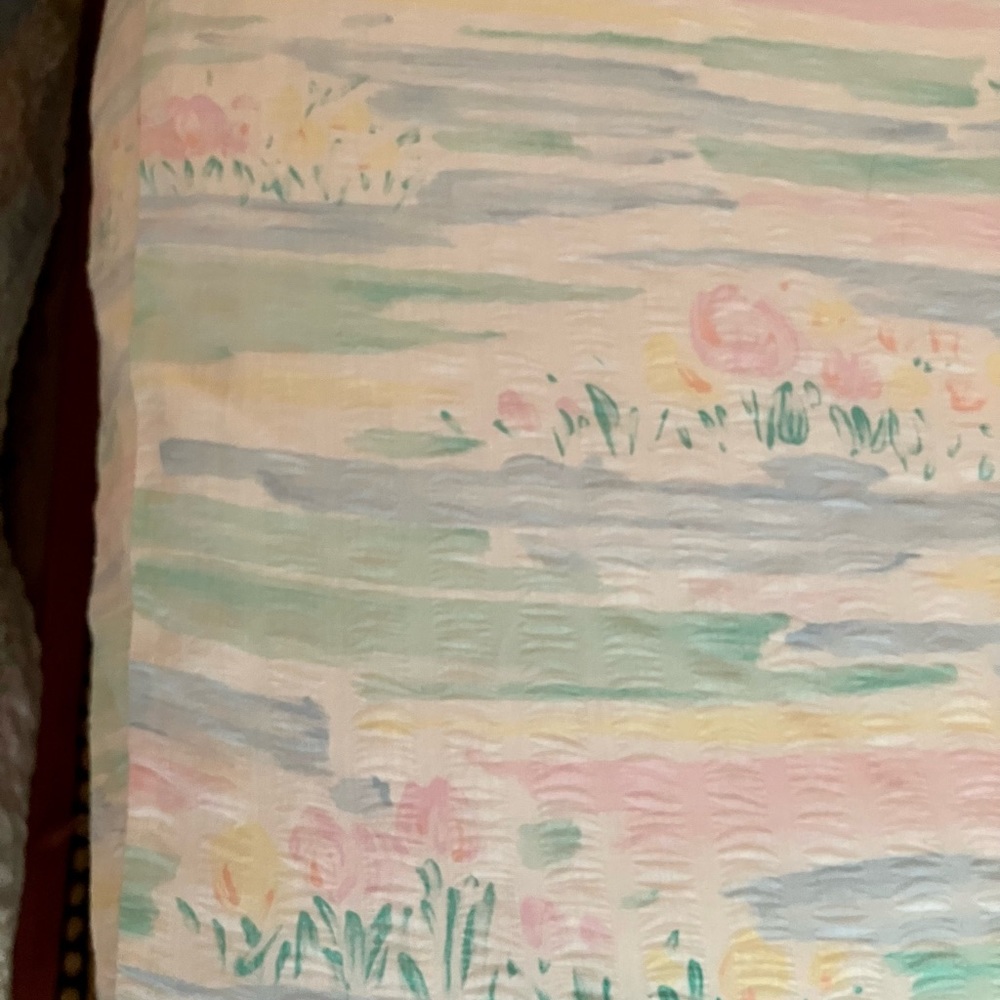 SEERSUCKER RUFFLED COTTON set of 2 TWIN BEDSPREADS FLORAL GARDEN PASTELS - Picture 10 of 16